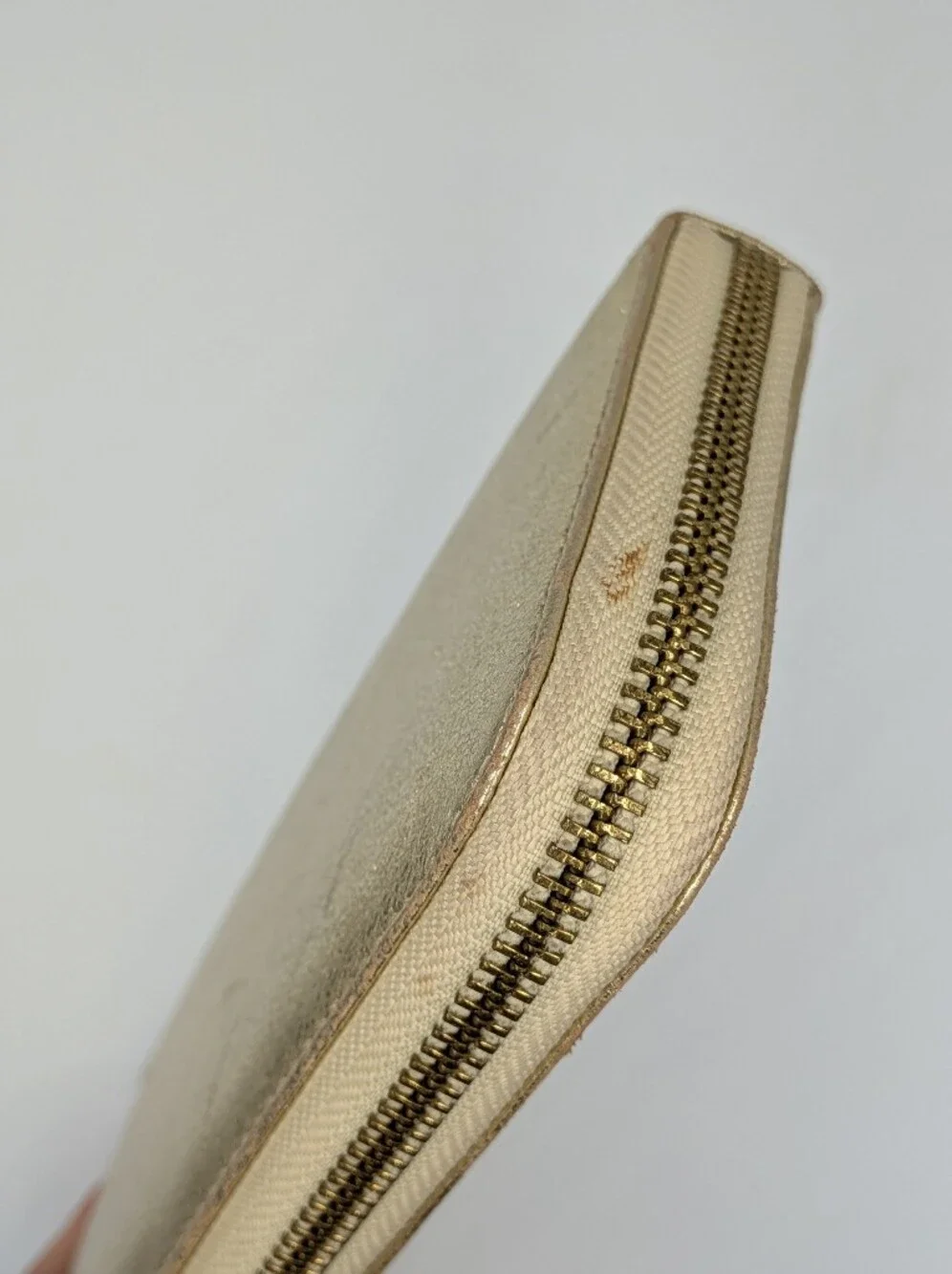 Tory Burch Wallet Large Logo Golden Metallic Leather Zip Around Continental Long